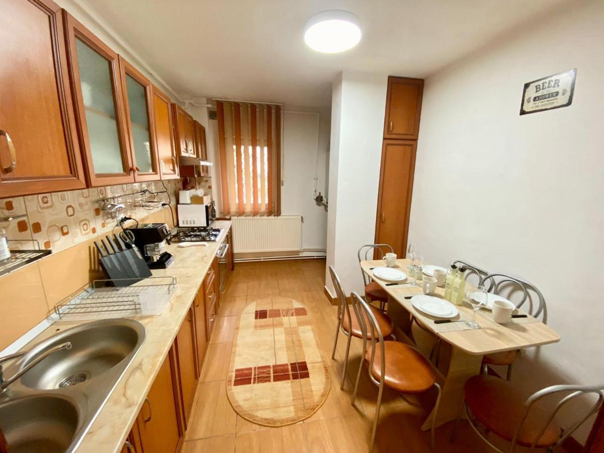 Jad - Familiy 4 Rooms Apartment - Near Forest - Racadau Brașov Exterior foto