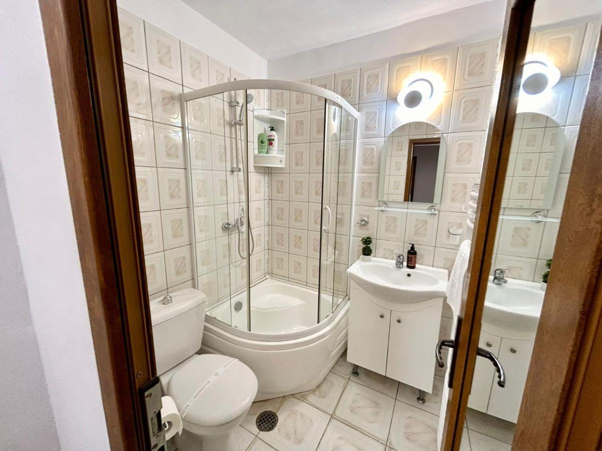 Jad - Familiy 4 Rooms Apartment - Near Forest - Racadau Brașov Exterior foto